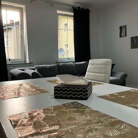 Apartament Centrum Валбжих Екстер'єр фото